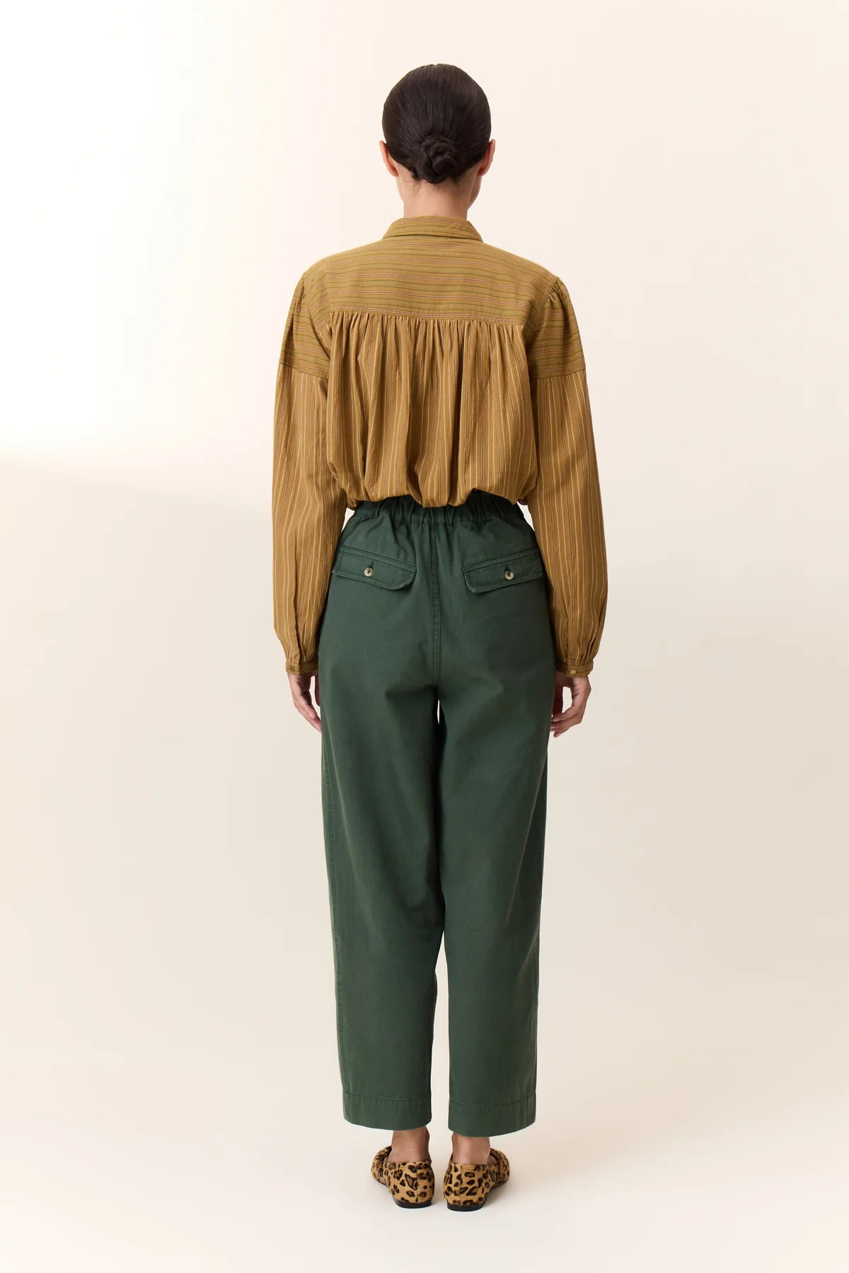 PANTALON_PENELOPE_PLAIN_GREEN-3.jpg
