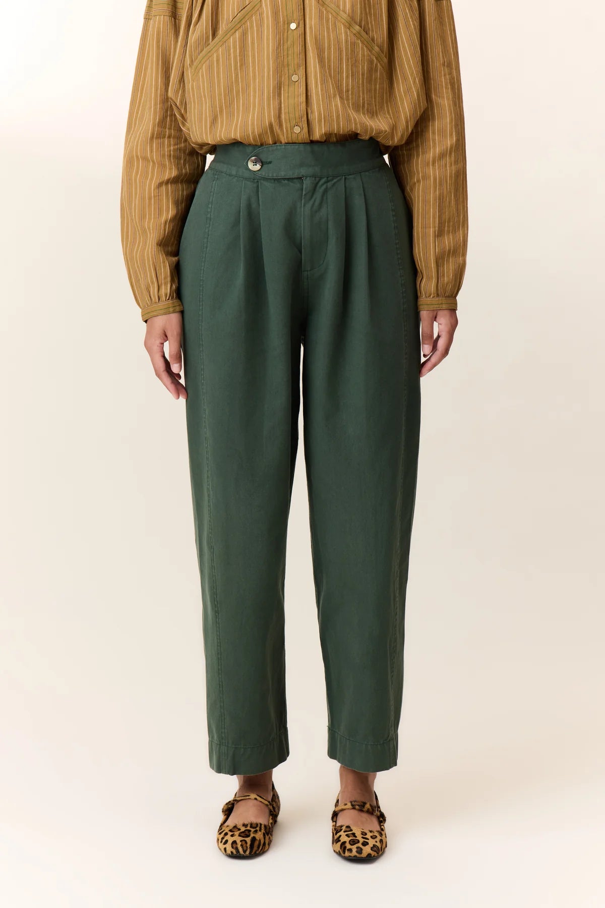 PANTALON_PENELOPE_PLAIN_GREEN-5.jpg